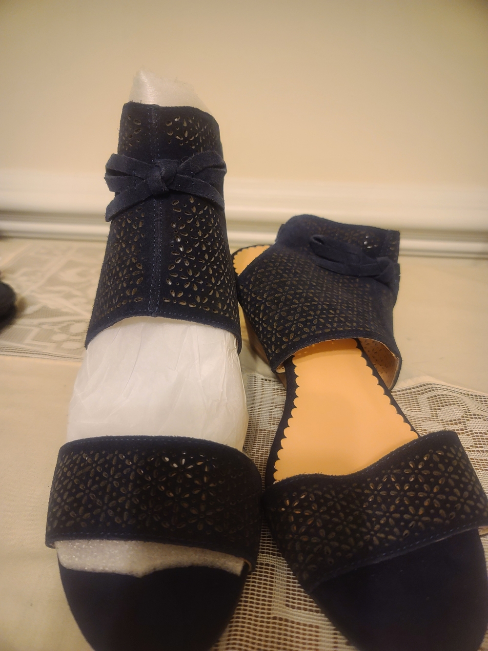 crown & ivy Navy Laser-Cut Bow Slide Mules
